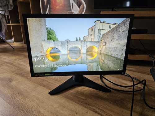Lenovo g24 lcd - lcd, gaming