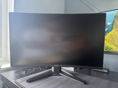 Msi mag curved - mag,