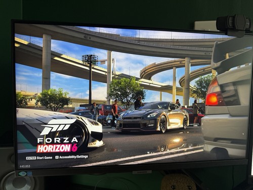 Samsung 1440p monitor - 24”,